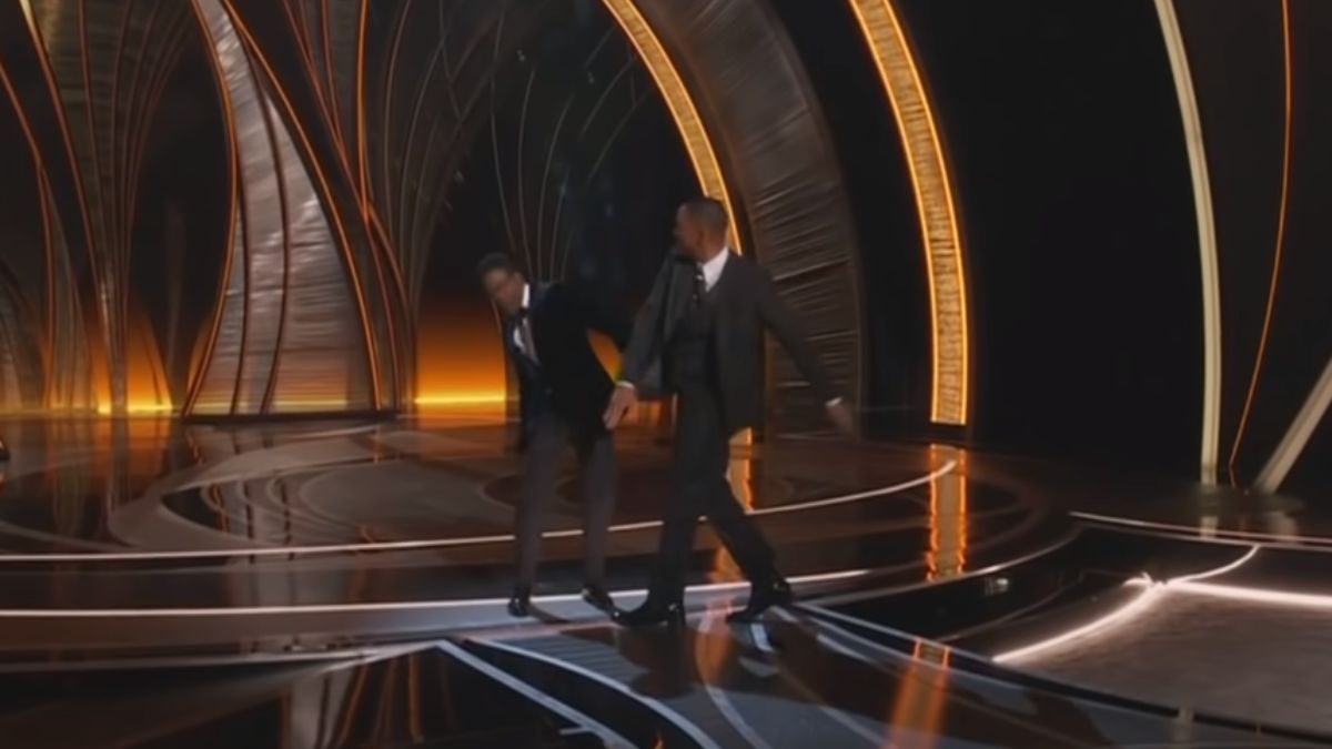 Уилл Смит ударил Криса Рока в лицо Уилл Смит ударил Криса Рока в лицо