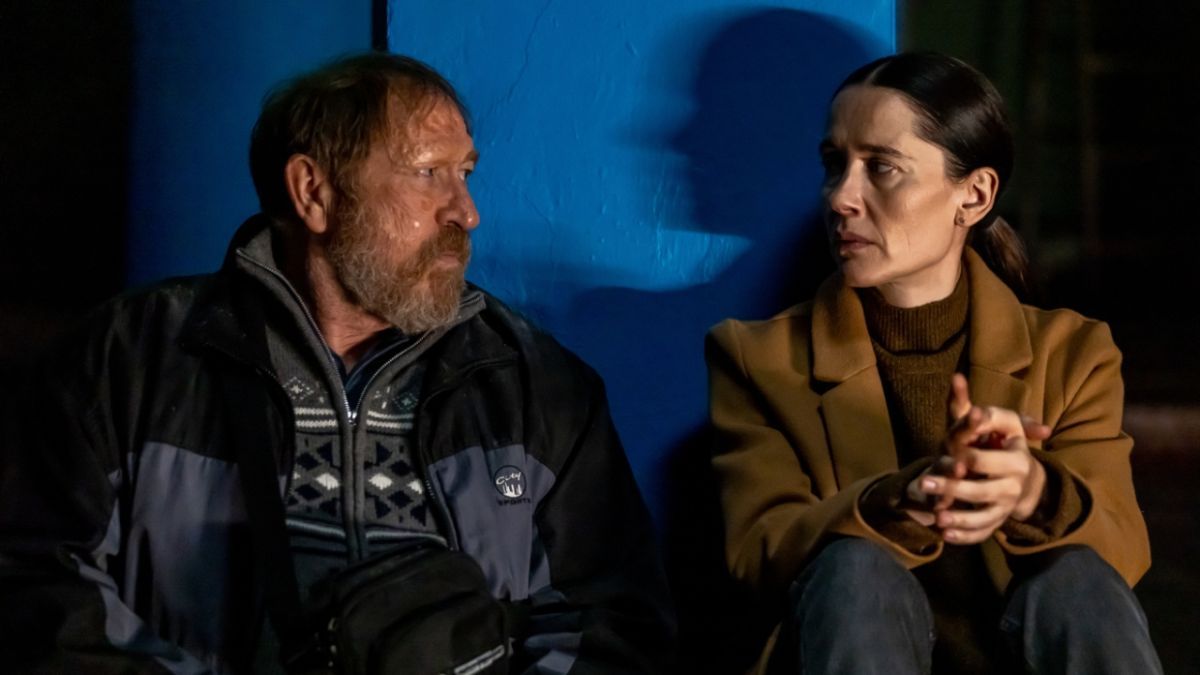 Серіал "Перевізниця" Серіал "Перевізниця"