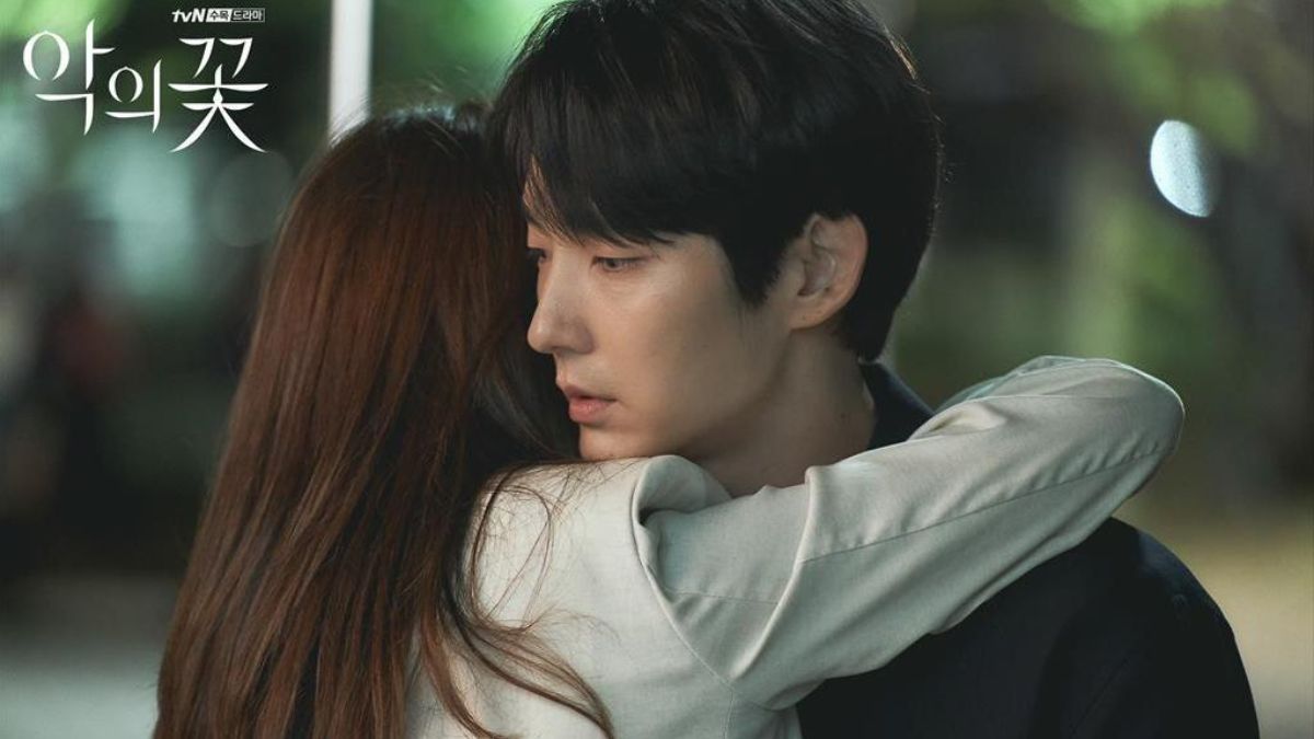 Серіал "Квітка зла" Серіал "Квітка зла"