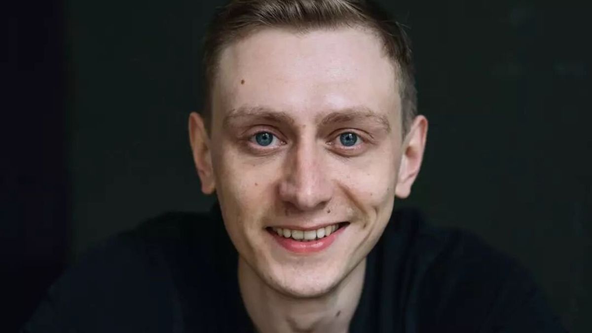 Дмитрий Олейник Дмитрий Олейник