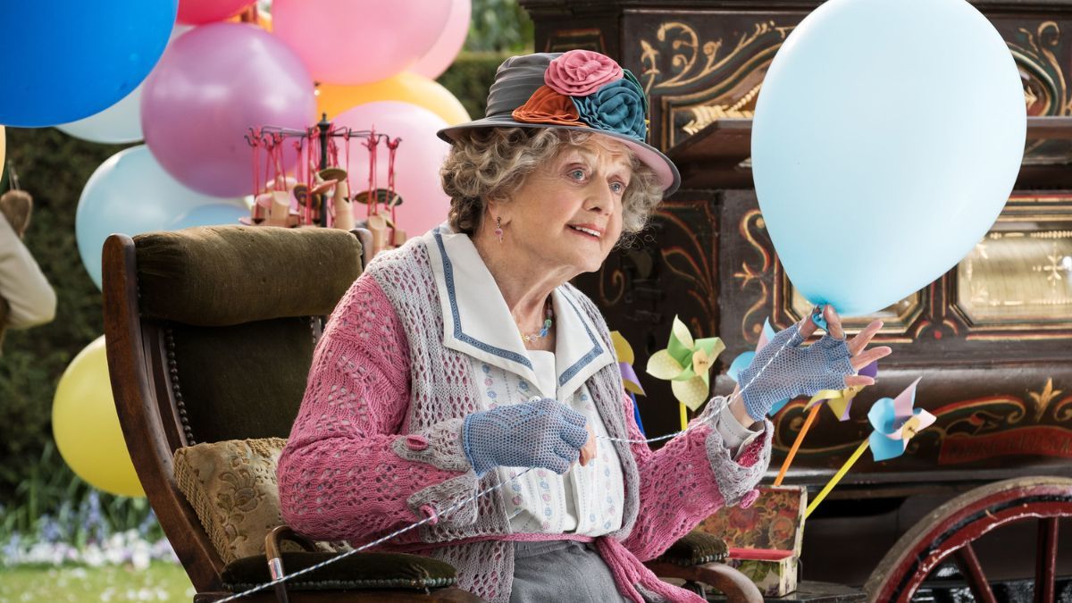 Фильм "Мэри Поппинс возвращается" Фильм "Мэри Поппинс возвращается"