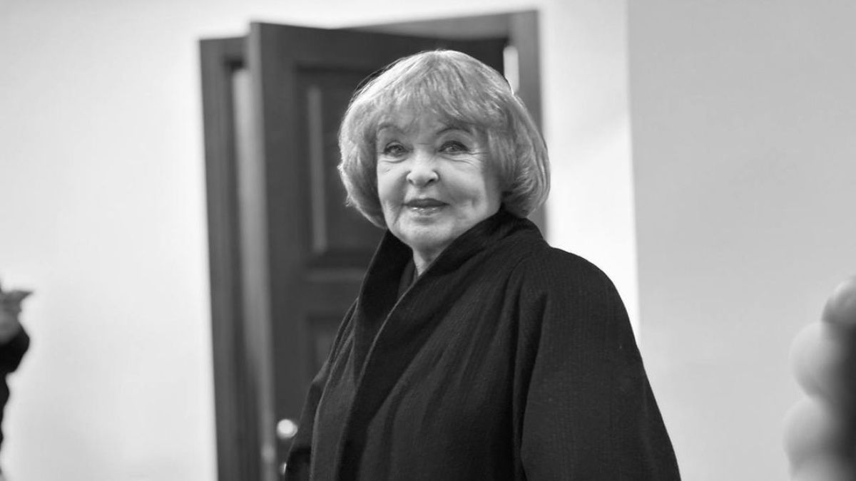 Ада Роговцева Ада Роговцева