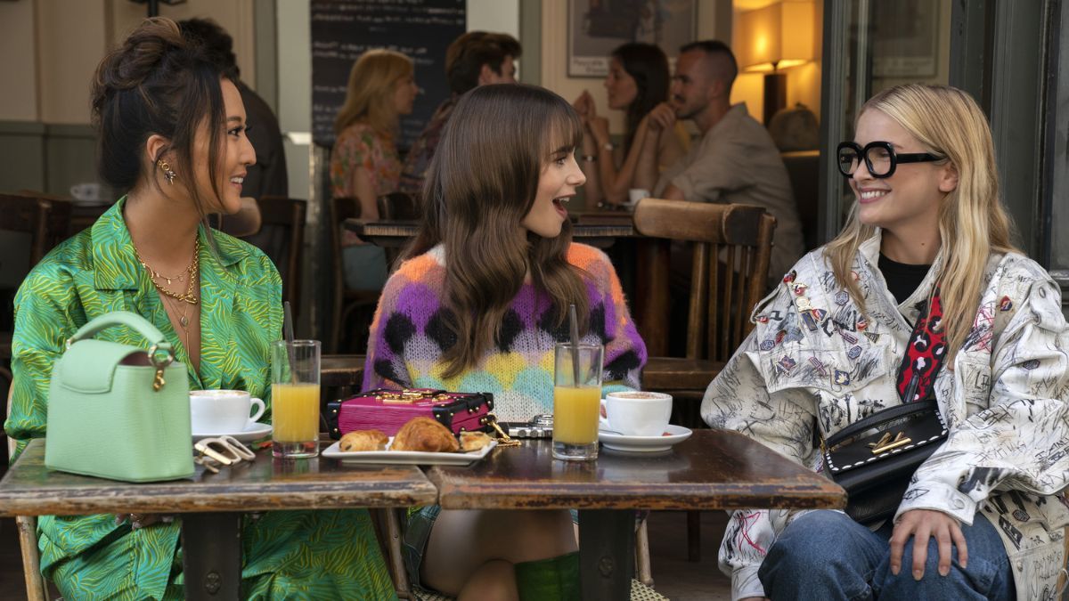 Сериал "Эмили в Париже" Сериал "Эмили в Париже"