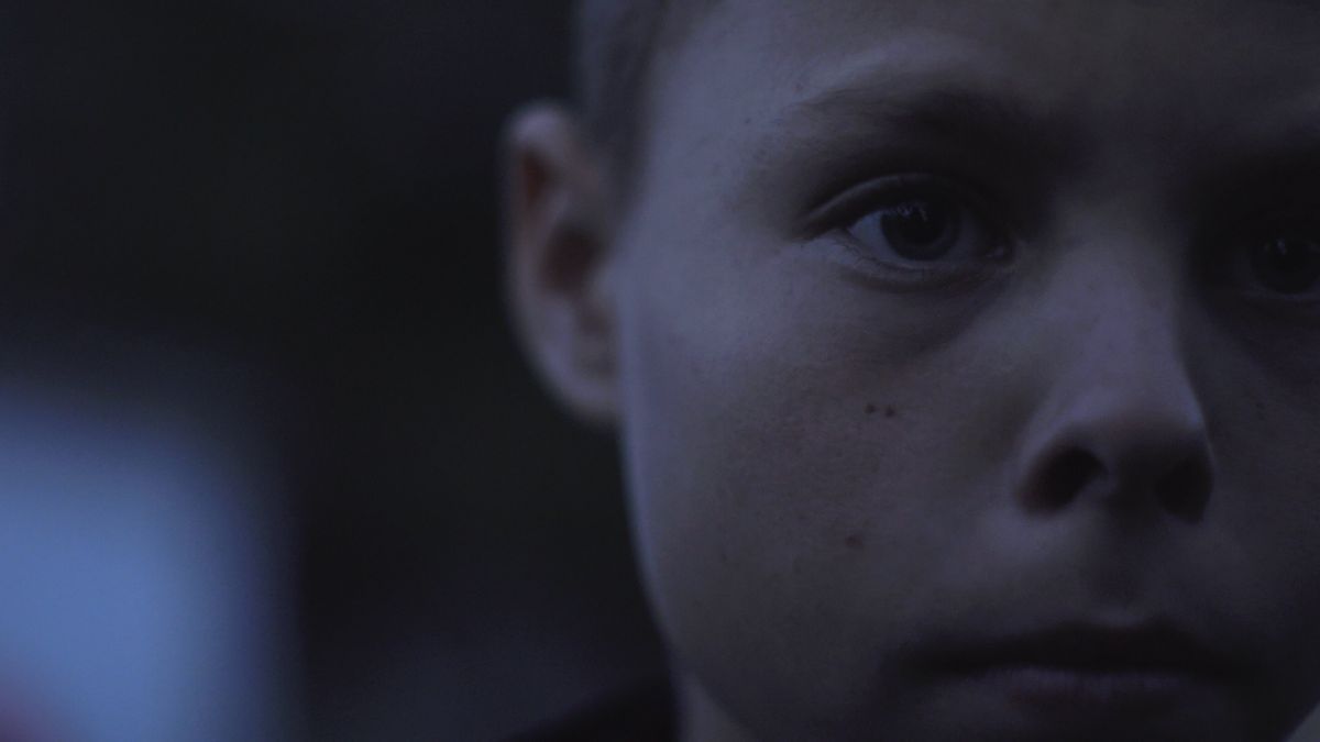 Фильм "Песни медленно горящей земли" Фильм "Песни медленно горящей земли"