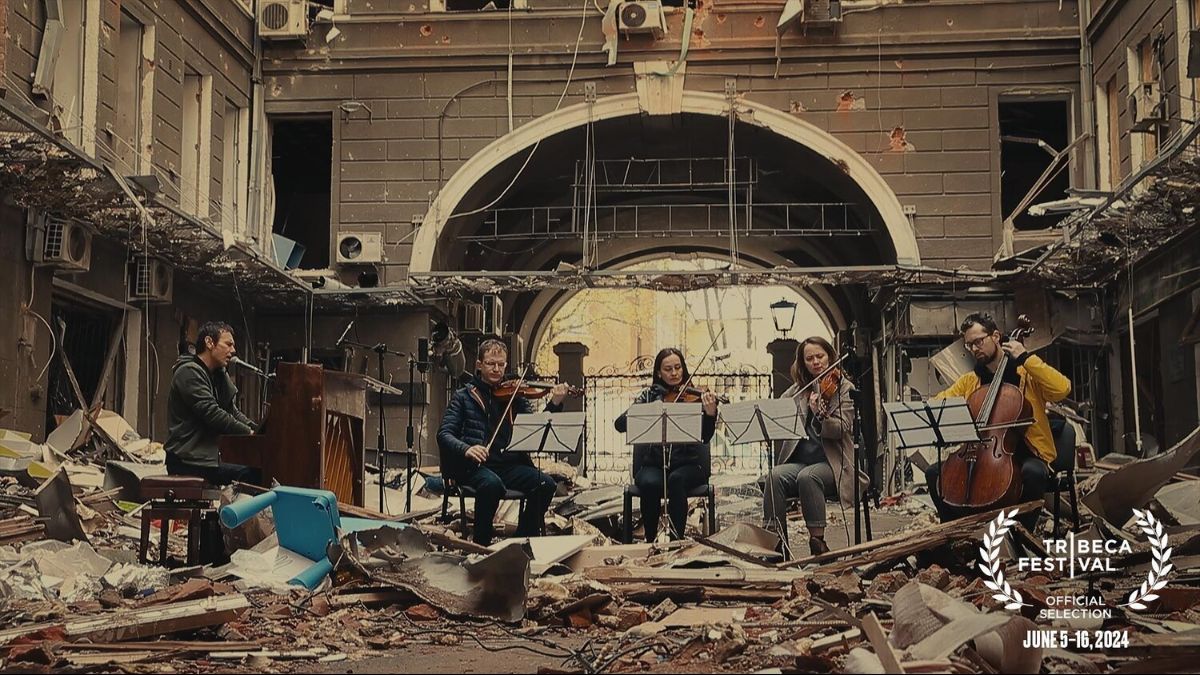 Фильм "Вооруженные песней" Фильм "Вооруженные песней"