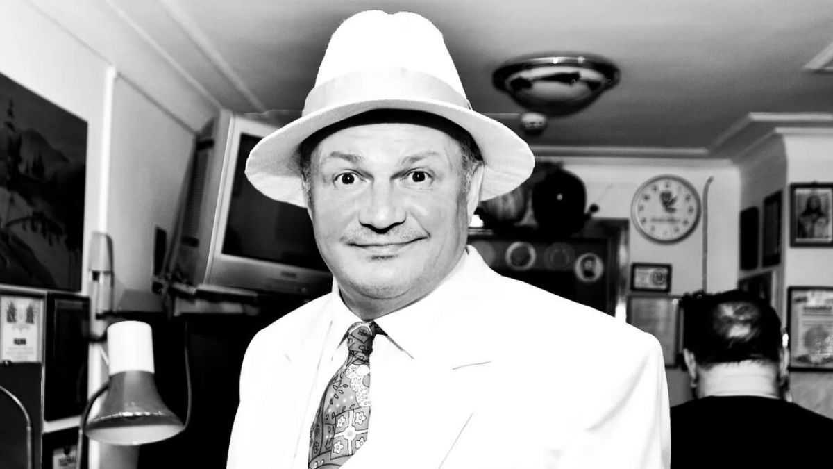 Володимир Ніколаєнко Володимир Ніколаєнко