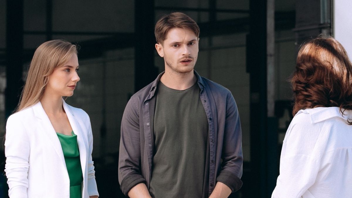 Сериал "Узнай меня" Сериал "Узнай меня"