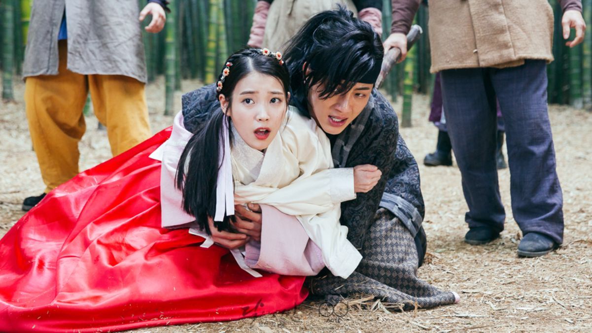 "Багряные сердца Корё" "Багряные сердца Корё"