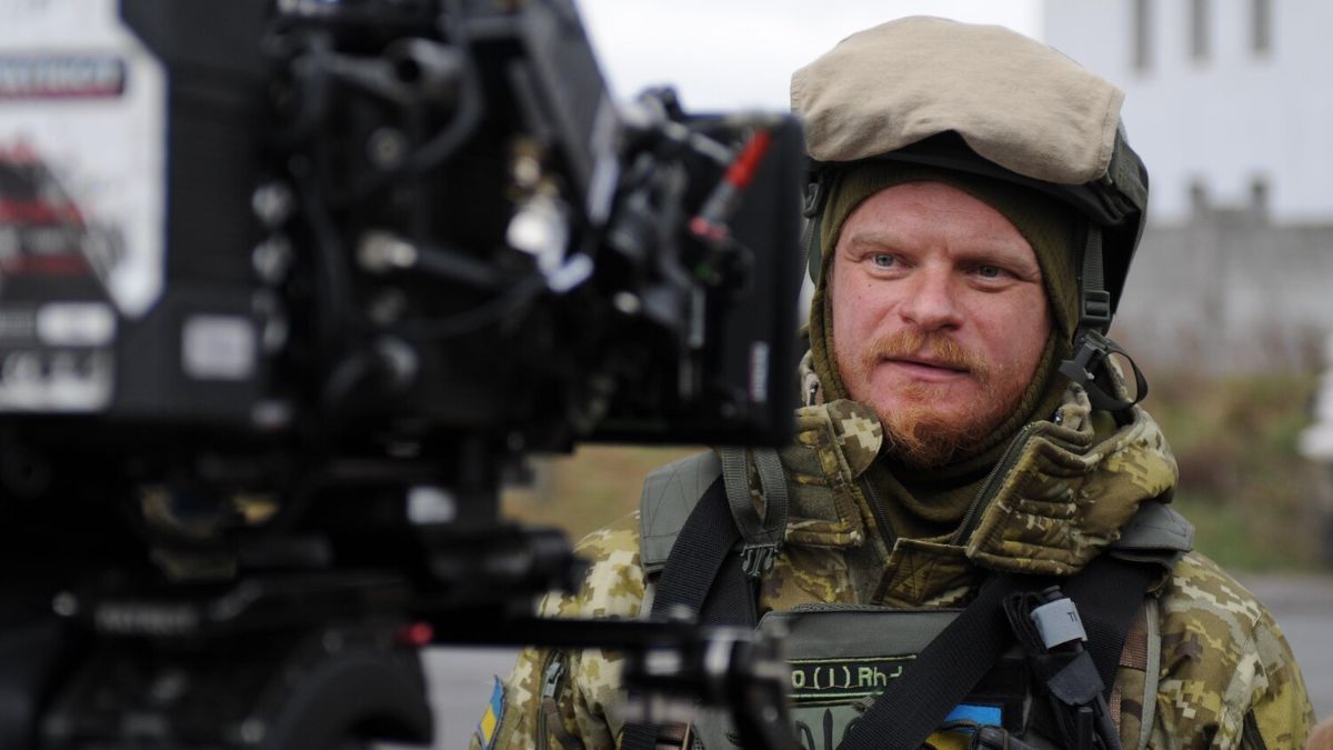 Фильм "Буча" стал самым популярным на Netflix Фильм "Буча" стал самым популярным на Netflix