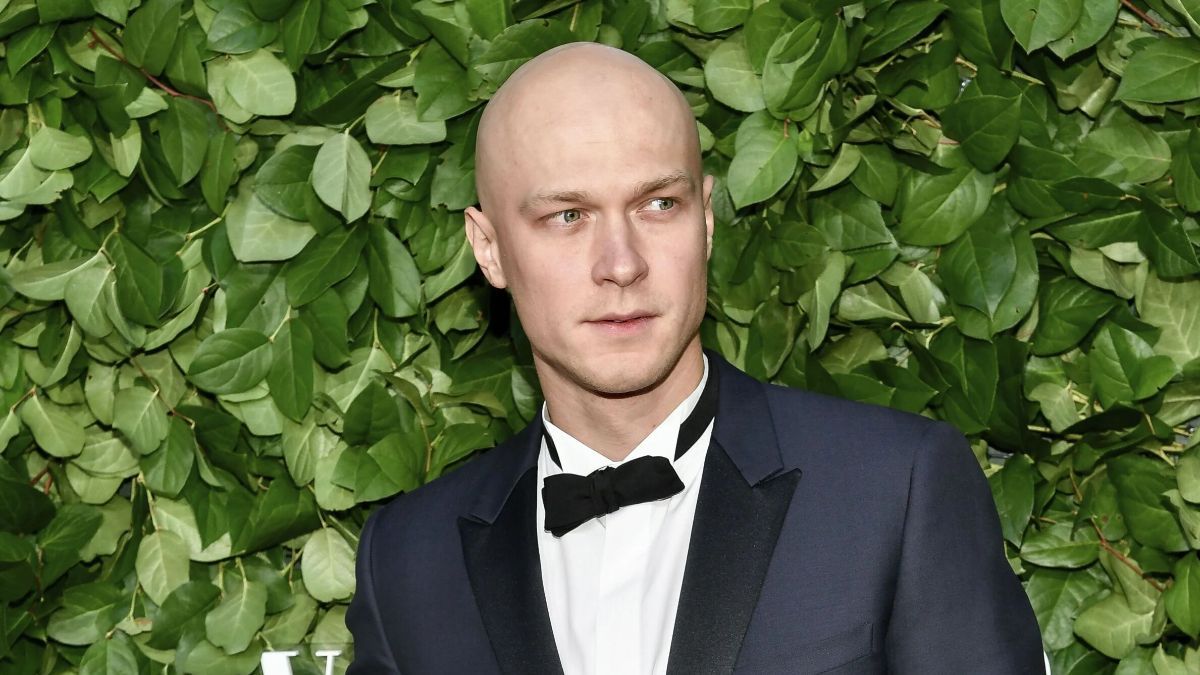 Юрий Борисов Юрий Борисов