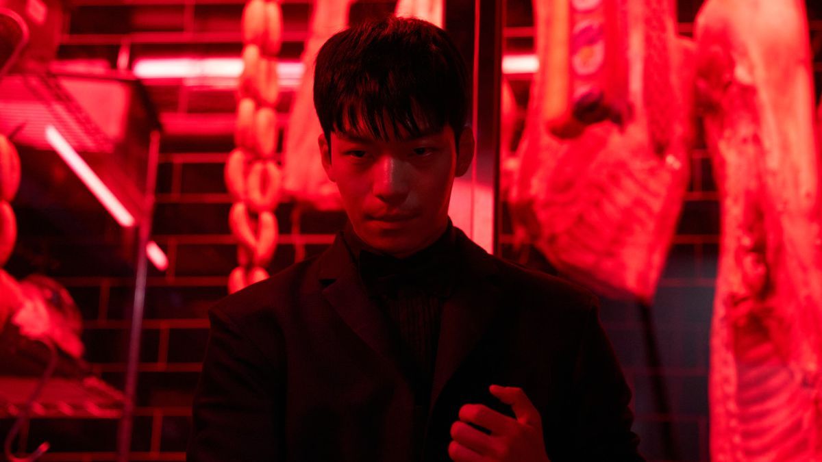 Сериал "Игра в кальмара" Сериал "Игра в кальмара"