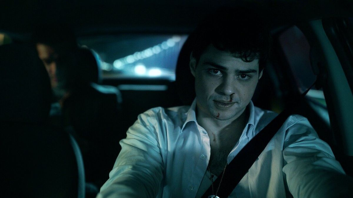 Сериал "Пережить падение черного ястреба" Сериал "Пережить падение черного ястреба"