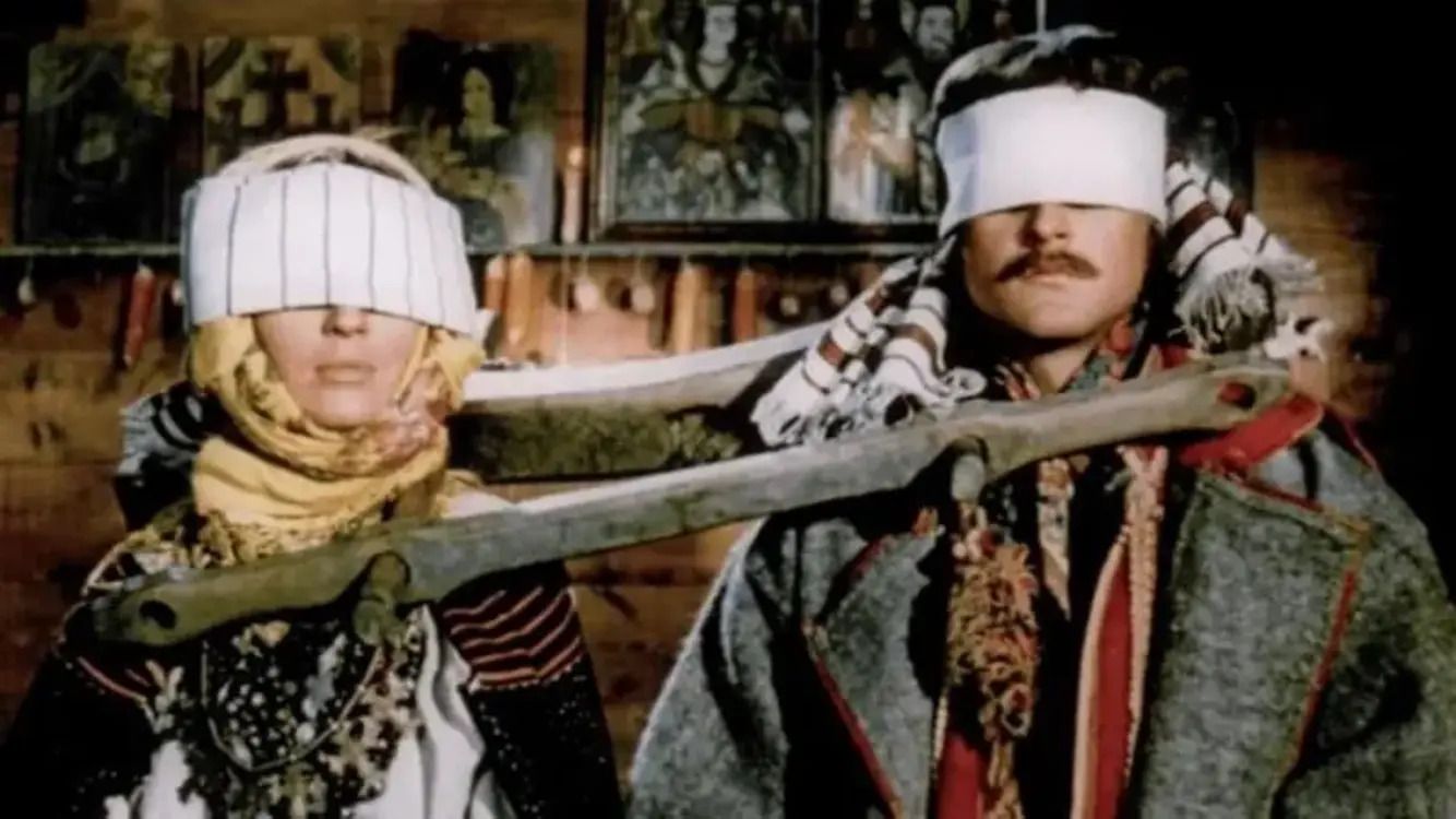 Росіяни вкрали "Тіні забутих предків" Росіяни вкрали "Тіні забутих предків"