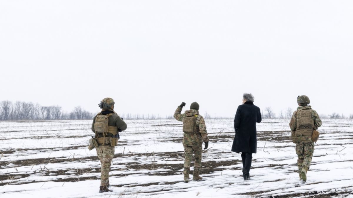 Фільм Бернара-Анрі Леві та Марка Русселя Фільм Бернара-Анрі Леві та Марка Русселя