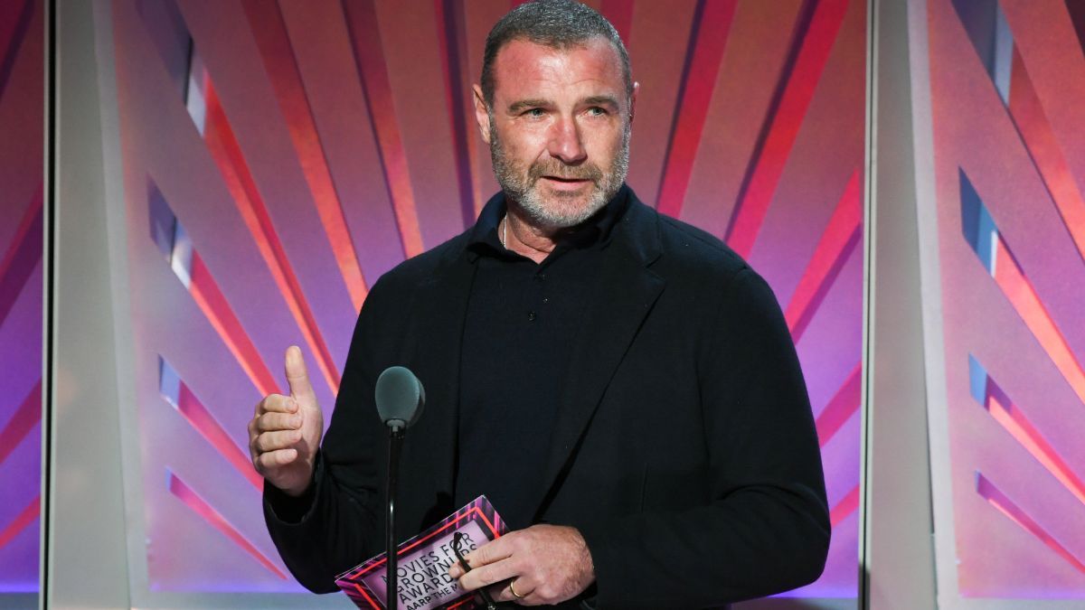 Лієв Шрайбер Лієв Шрайбер