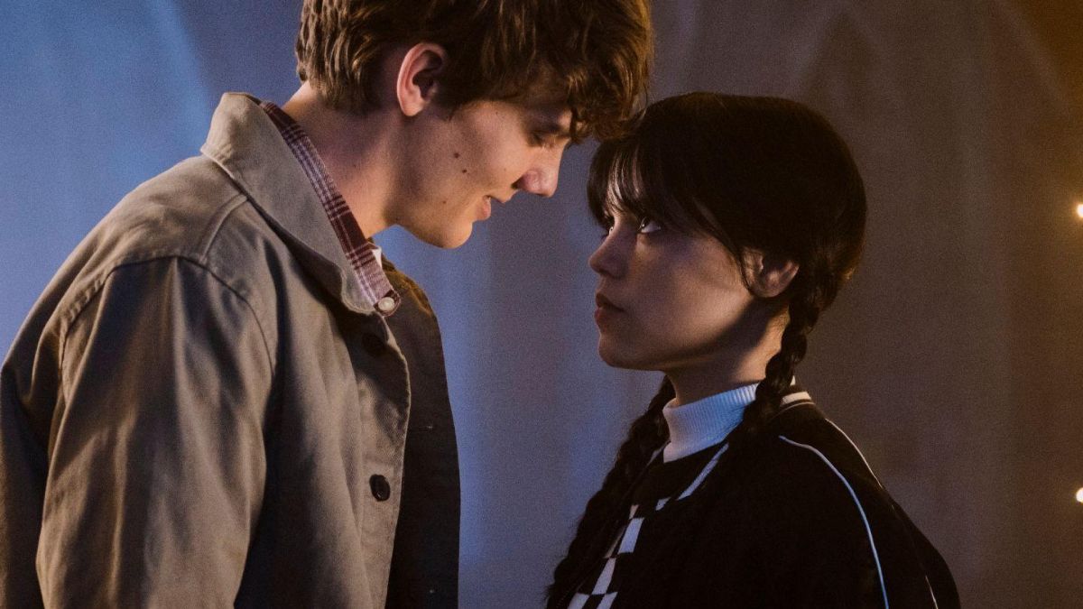 Сериал "Венздей" Сериал "Венздей"