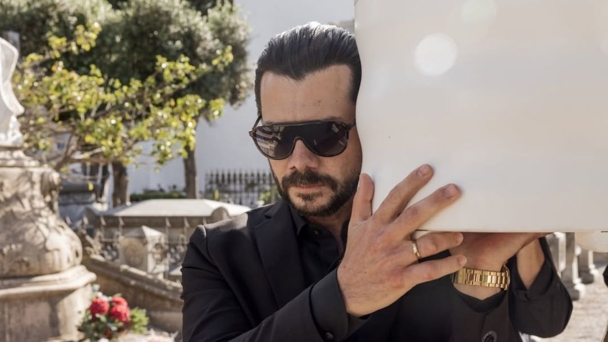 Сериал "Две могилы" Сериал "Две могилы"