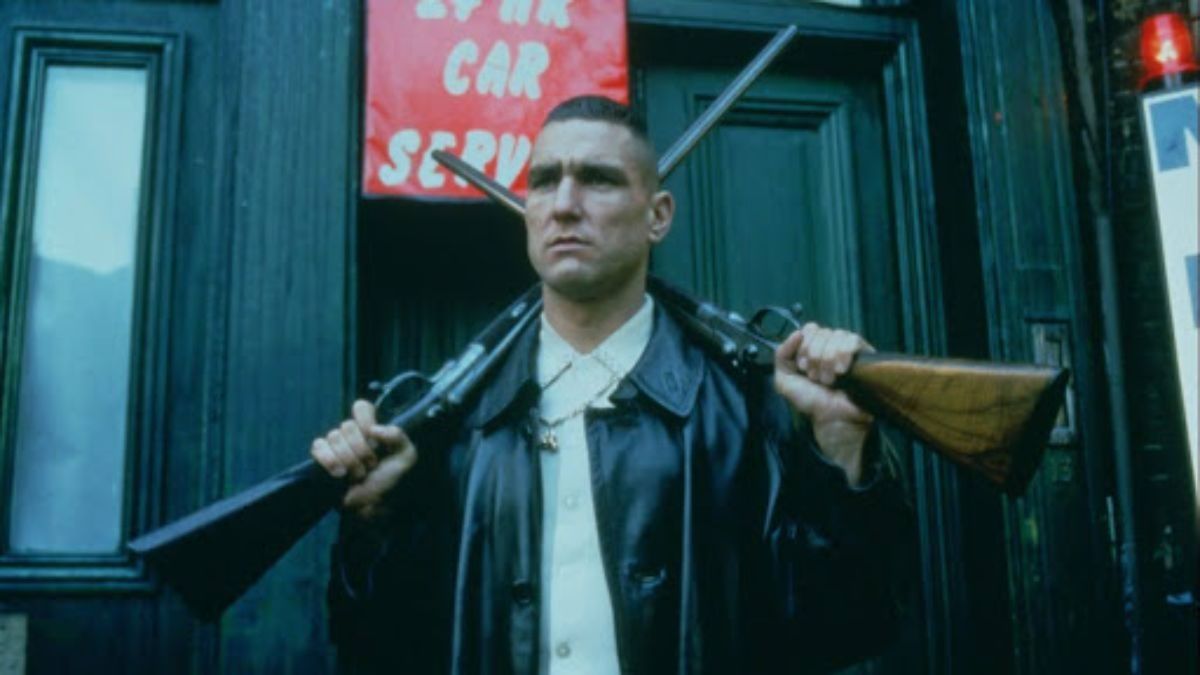 Фильм "Карты, деньги, два ствола" Фильм "Карты, деньги, два ствола"