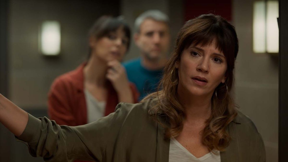 Фильм "Соседи сверху" Фильм "Соседи сверху"