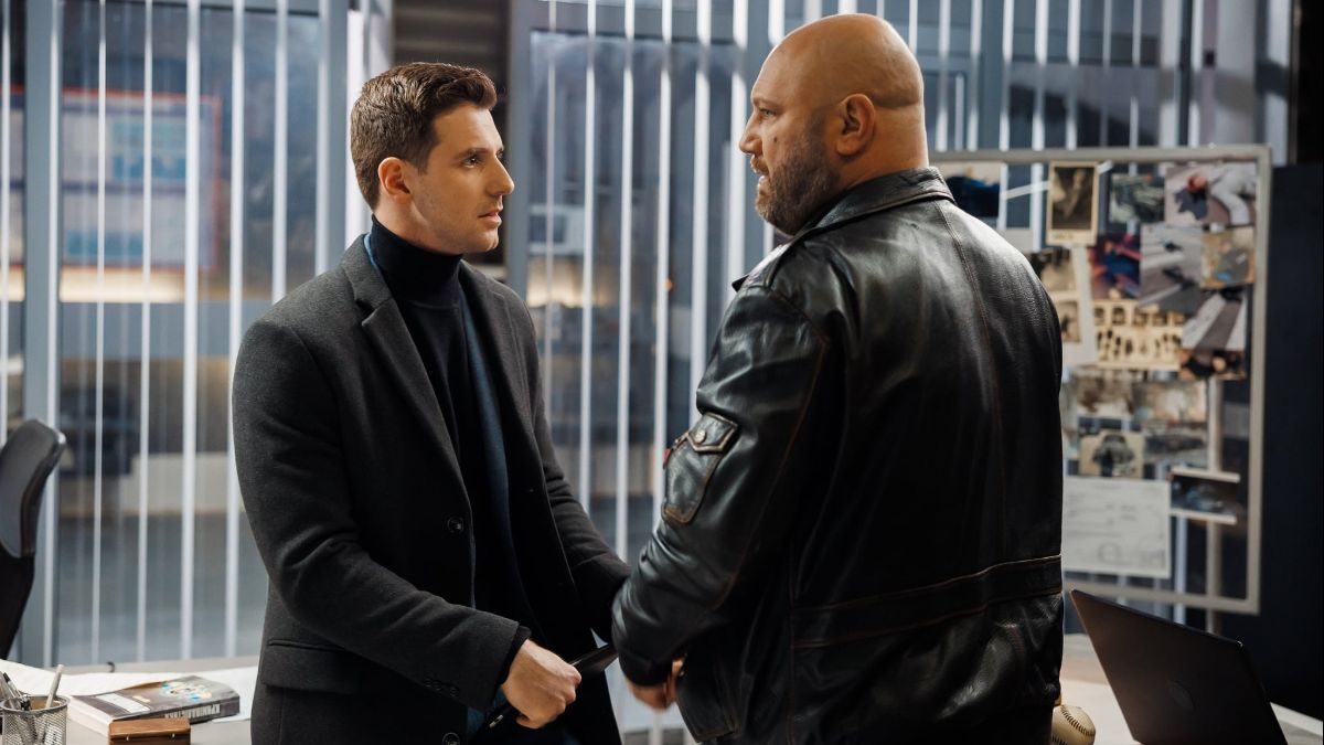 Сериал "Коп из прошлого" 5 Сериал "Коп из прошлого" 5