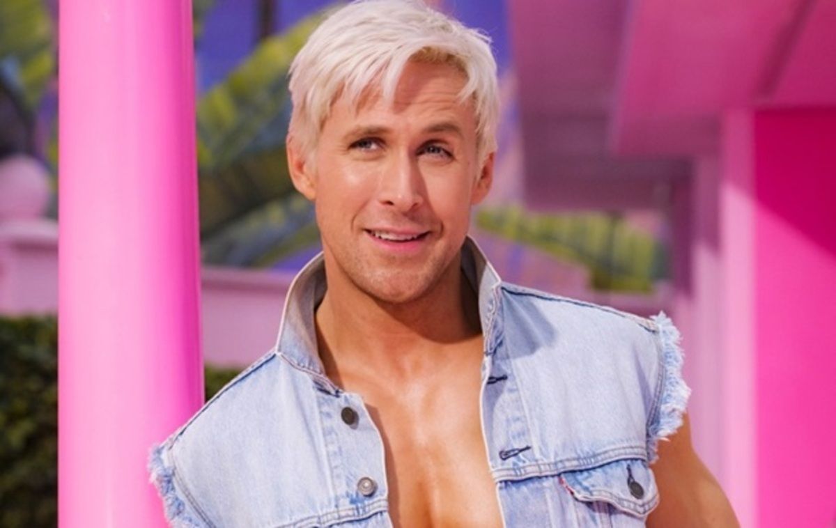 Райан Гослинг в фильме "Барби"