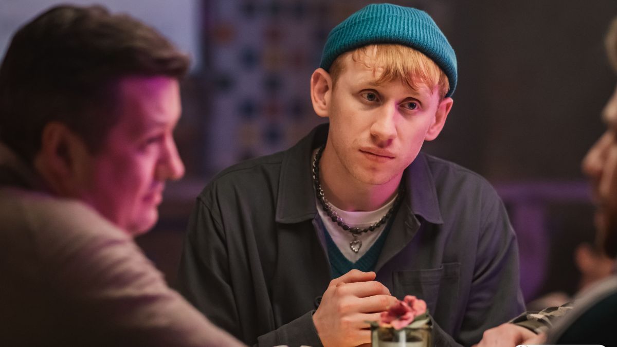 Сериал "Пряча бывшую" Сериал "Пряча бывшую"