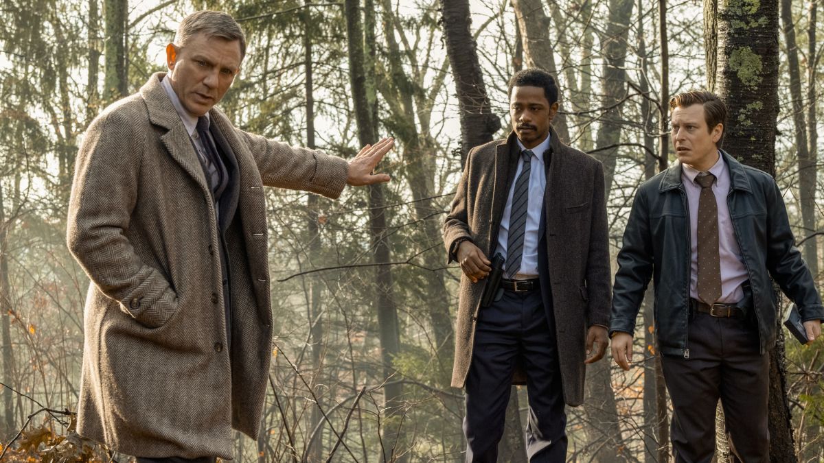 Ножі наголо Ножі наголо