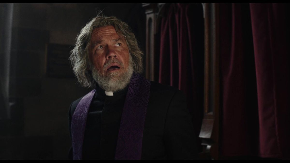 Фильм "Ножи наголо: Проснись, покойник" Фильм "Ножи наголо: Проснись, покойник"