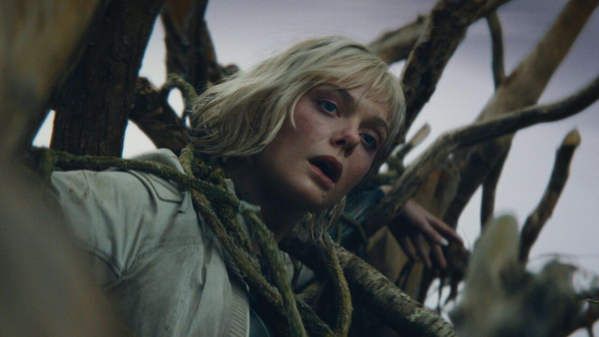 Фільм "Хижак: Дикі землі"