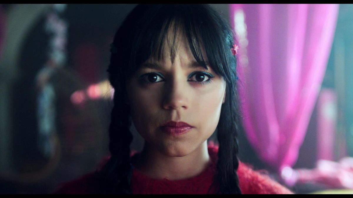 Сериал "Венздей"