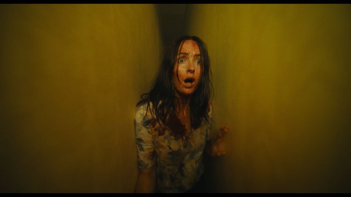 Фильм "BACKROOMS: ЗАЛАШТУНКИ" Фильм "BACKROOMS: ЗАЛАШТУНКИ"