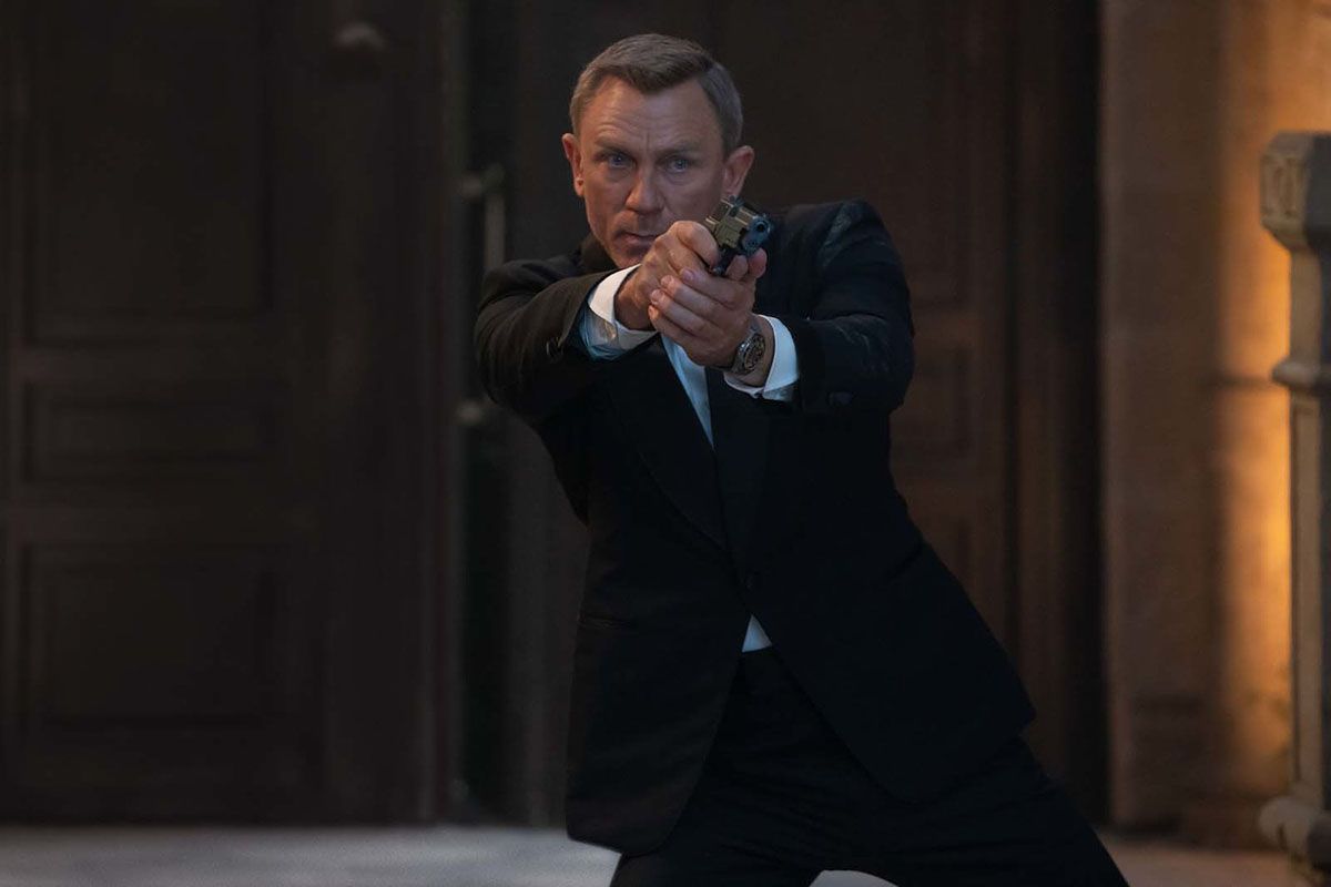 Фільм "007: Не час помирати"