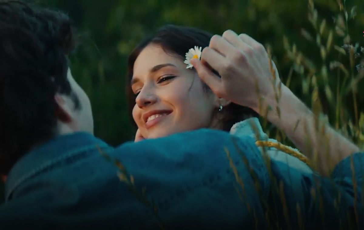 Фільм "Емілі в Emily" Фільм "Емілі в Emily"